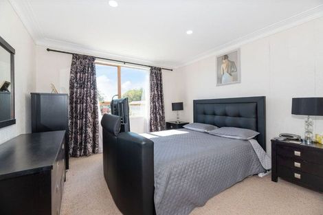 Photo of property in 1/1 Akehurst Avenue, New Lynn, Auckland, 0600