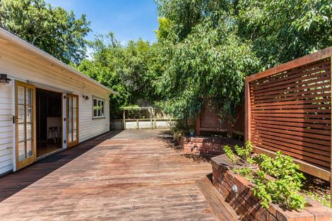 Photo of property in 10 Gloucester Street, Silverstream, Upper Hutt, 5019