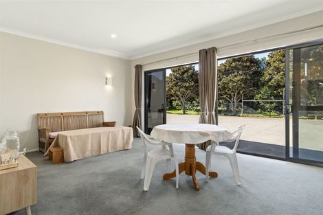 Photo of property in 33 Twin Oak Avenue, Papamoa Beach, Papamoa, 3118