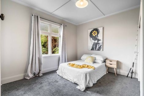 Photo of property in 83 Walker Street, Bluff, 9814