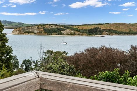 Photo of property in 9 Weir Crescent, Onerahi, Whangarei, 0110