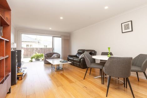 Photo of property in 2/104 Picton Avenue, Riccarton, Christchurch, 8011