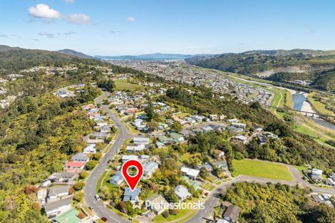 Photo of property in 118 Holborn Drive, Stokes Valley, Lower Hutt, 5019