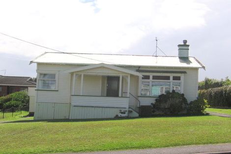 Photo of property in 52 Evans Road, Glen Eden, Auckland, 0602