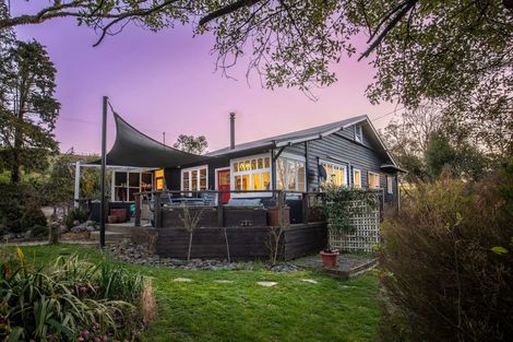 Photo of property in 40 Norsewood Ormondville Road, Norsewood, 4974