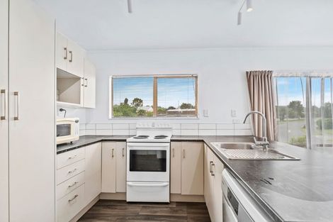 Photo of property in 53 Saint James Street, Richmond Heights, Taupo, 3330