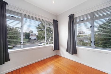 Photo of property in 5 Dell Way, Bucklands Beach, Auckland, 2014