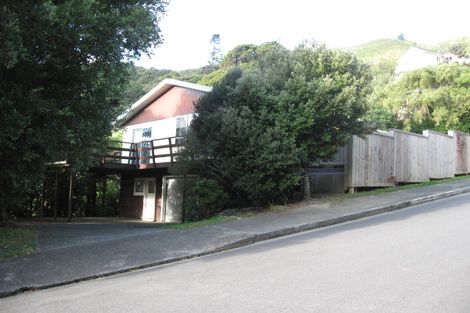 Photo of property in 2 Haven Grove, Naenae, Lower Hutt, 5011