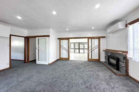 Photo of property in 18 Konini Street, Tawhero, Whanganui, 4501