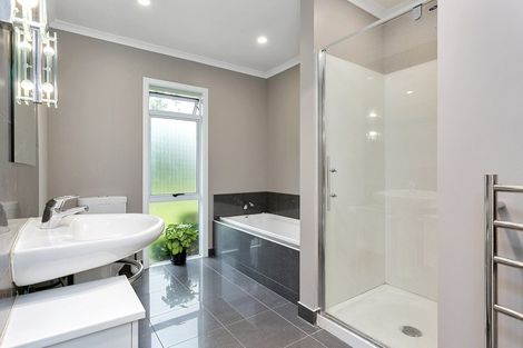 Photo of property in 21 Byron Street, Leamington, Cambridge, 3432