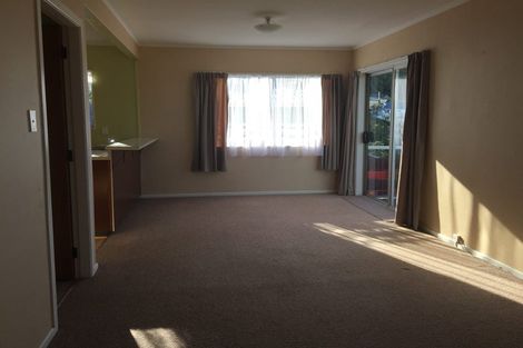 Photo of property in 1/1 Wye Street, Island Bay, Wellington, 6023