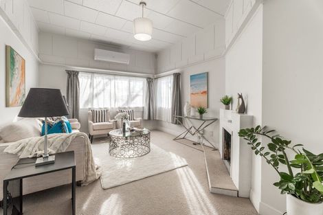 Photo of property in 44 Rimu Street, New Lynn, Auckland, 0600