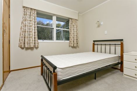 Photo of property in 4 Bank Street, Hillcrest, Auckland, 0627