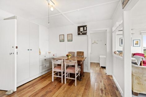 Photo of property in 15 Rose Street, Raglan, 3225