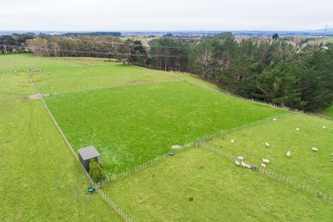 Photo of property in 32 Stoneleigh Lane, Aokautere, Palmerston North, 4471