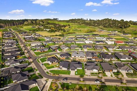 Photo of property in 14 Urumaraki Avenue, Helensville, 0800