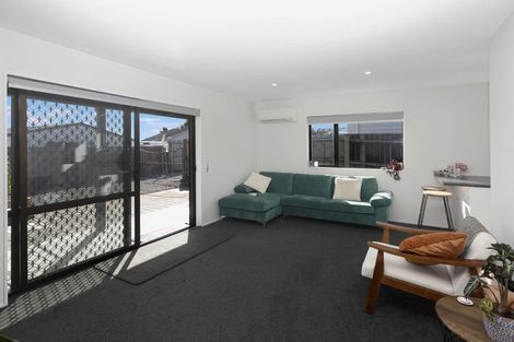 Photo of property in 2/68 Ottawa Road, Wainoni, Christchurch, 8061