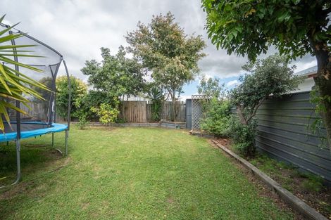 Photo of property in 25 Tiller Close, Kelvin Grove, Palmerston North, 4414