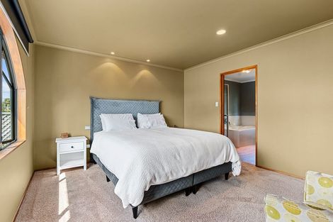 Photo of property in 3b Barrett Street, Westown, New Plymouth, 4310