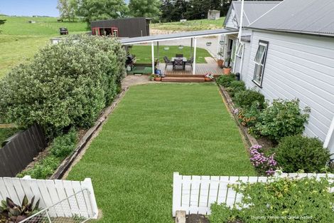 Photo of property in 56 Tapairu Road, Waipawa, 4275