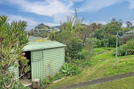 Photo of property in 19 Albert Street, Leigh, 0985