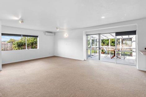 Photo of property in 8b Lockesley Place, Onerahi, Whangarei, 0110