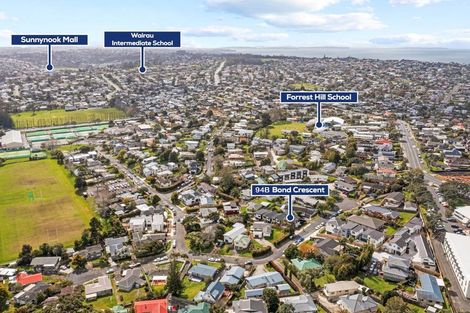 Photo of property in 94b Bond Crescent, Forrest Hill, Auckland, 0620
