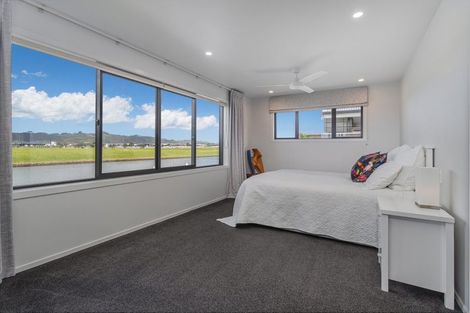 Photo of property in 20 Ngaroma Crescent, Whitianga, 3510