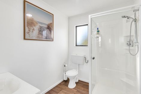 Photo of property in 3 James Street, Waikawa Beach, Manakau, 5573