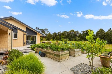 Photo of property in 569 Matakana Road, Warkworth, 0985