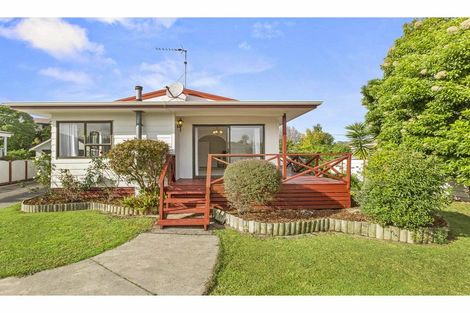 Photo of property in 207 Grandview Road, Nawton, Hamilton, 3200