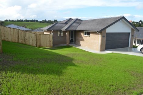 Photo of property in 96 Hillpark Drive, Pokeno, 2402