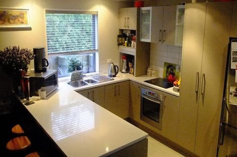 Photo of property in 13 Nimstedt Avenue, Oteha, Auckland, 0632