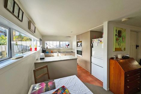 Photo of property in 18a Oriental Street, Welbourn, New Plymouth, 4312