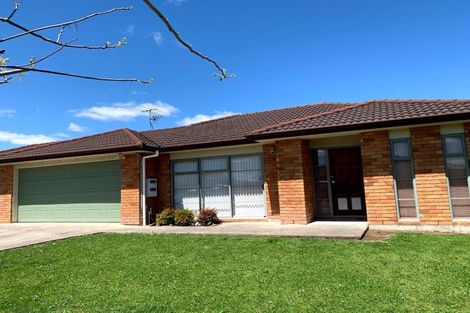 Photo of property in 31 Carrick Glen Avenue, Flat Bush, Auckland, 2019
