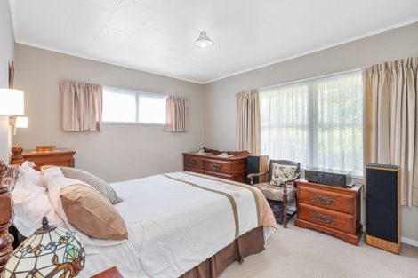 Photo of property in 10 Tirita Street, Kawaha Point, Rotorua, 3010
