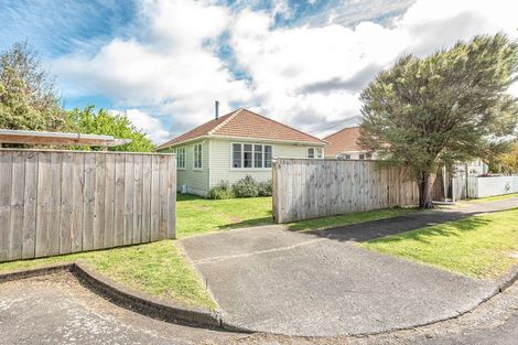 Photo of property in 6 Elm Street, Gonville, Whanganui, 4501