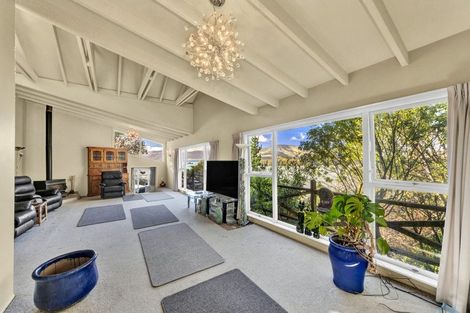 Photo of property in 1077 Dyers Pass Road, Governors Bay, 8971