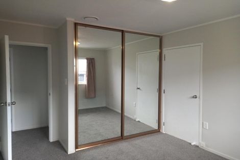 Photo of property in 6 Balwyn Place, Clendon Park, Auckland, 2103