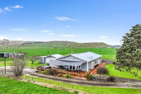 Photo of property in 416 No 3 Line, Okoia, Whanganui, 4582