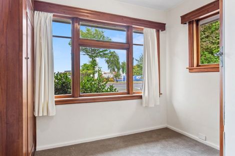 Photo of property in 180 Main North Road, Redwood, Christchurch, 8051