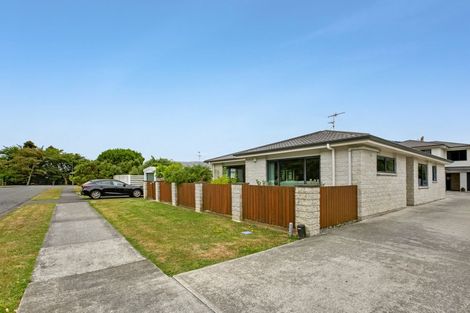 Photo of property in 22 Nathan Street, Tawa, Wellington, 5028