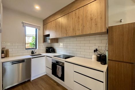 Photo of property in 7/22 Coniston Avenue, Te Atatu South, Auckland, 0610