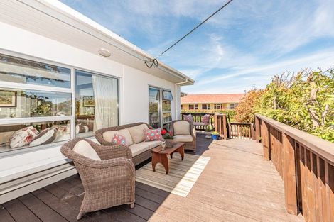Photo of property in 27 Kent Road, Saint Johns Hill, Whanganui, 4501
