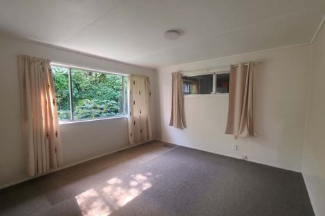 Photo of property in 37 Seon Place, Birkdale, Auckland, 0626