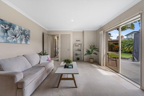 Photo of property in 28 Redhaven Place, Bethlehem, Tauranga, 3110