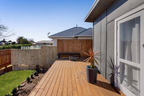 Photo of property in 20c Gordon Street, Glen Avon, New Plymouth, 4312