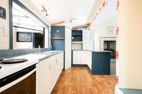 Photo of property in 45 George Street, Hikurangi, 0114