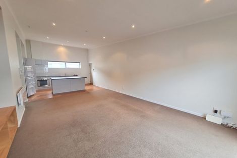 Photo of property in 8/123 The Parade, Island Bay, Wellington, 6023