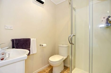 Photo of property in 4 Giles Way, Tanners Point, Katikati, 3177